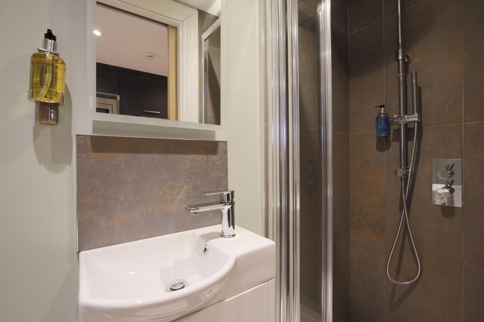 Imperial York Street Apartments Лондон Екстериор снимка
